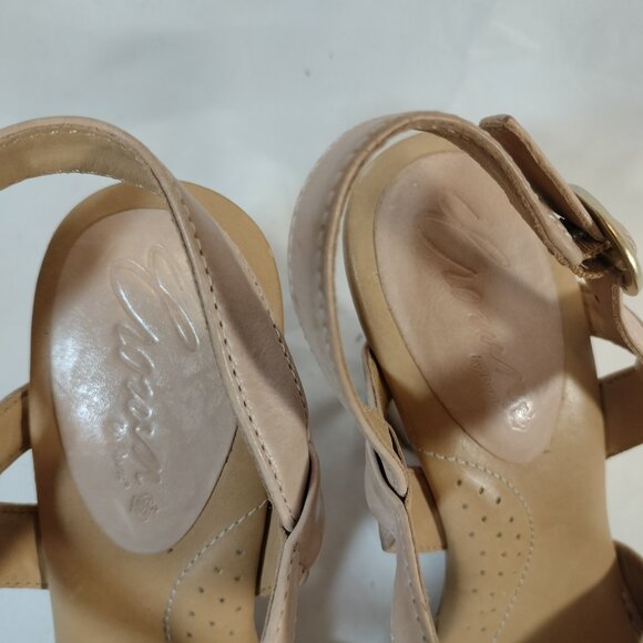 Born Crown Myndy Wedge Sandal; Pink/Blush Leather - Picture 5 of 9